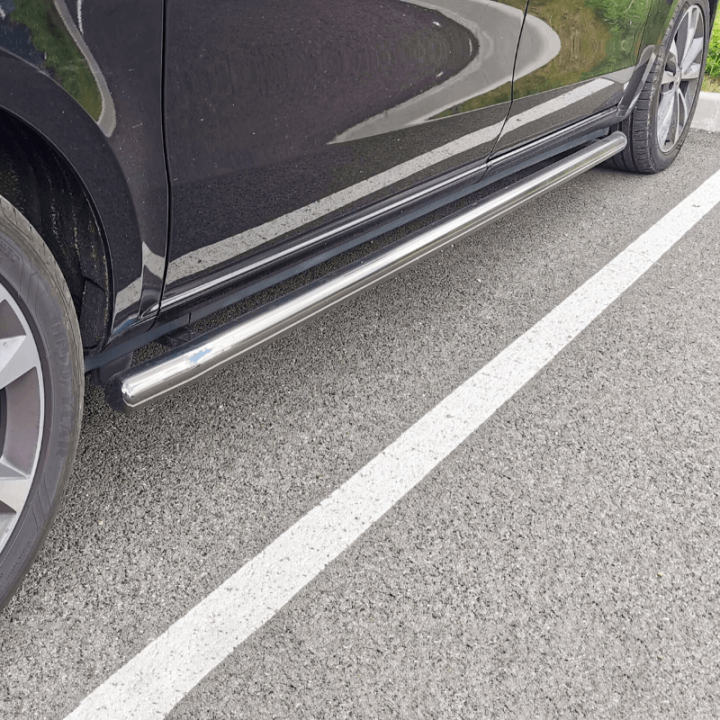 Seitliche Schutzleisten Renault Master 2024+