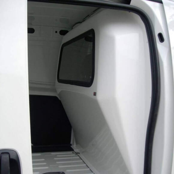 Trennwand Citroen Nemo mit Schiebe- oder festem Fenster Trennwand Citroen Nemo mit Schiebe- oder festem Fenster