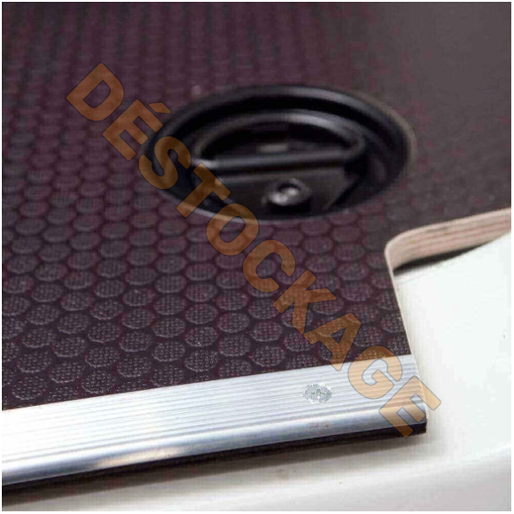 Rutschfeste braune Holz-Bodenplatte für Renault Master L3 ab 2024 mit Schwellerleisten und Abschlussrosetten.