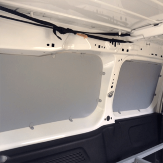 Bodenplatte aus Polypropylen für Kia PV5 - allgemeines Foto