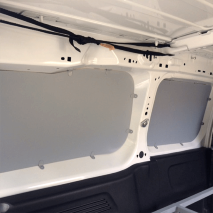 Bodenplatte aus Polypropylen für Kia PV5 - allgemeines Foto