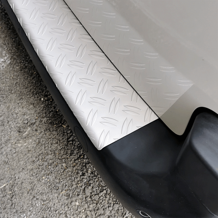 Aluminium-Ladekantenschutz Kangoo Van E-Tech 2022+ – an einem anderen Fahrzeug montiert