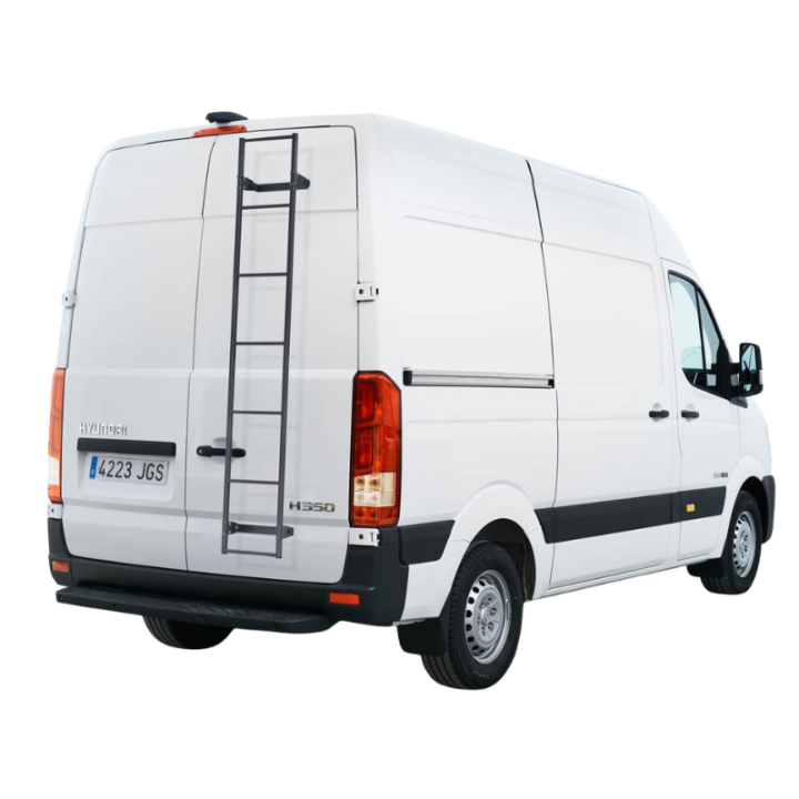 Feste Stahl-Hecktürleiter – Mercedes eSprinter 2023+ – Foto nicht vertraglich bindend