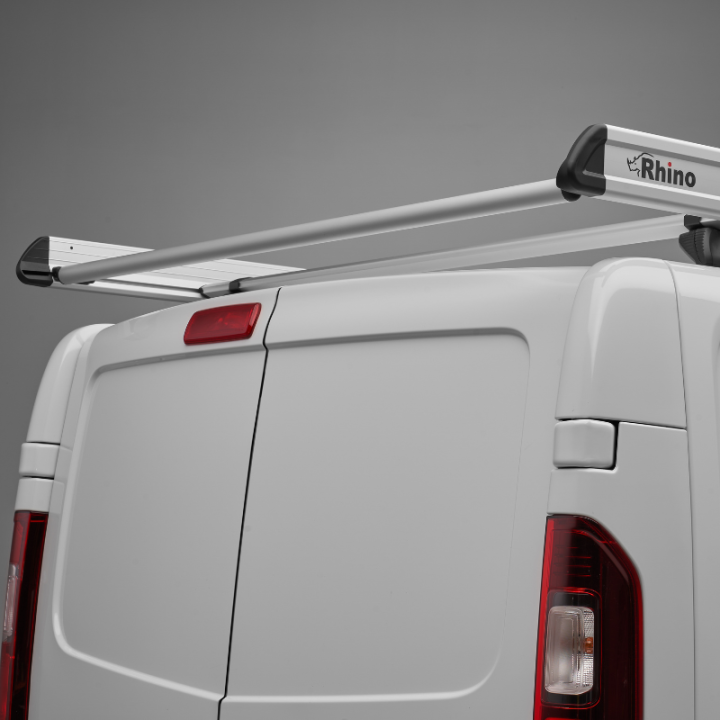Rhino KammEdge Dachgepäckträger mit Laderollen für Opel Vivaro 2014-2019