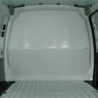 Trennwand Nissan NV250 ohne Fenster