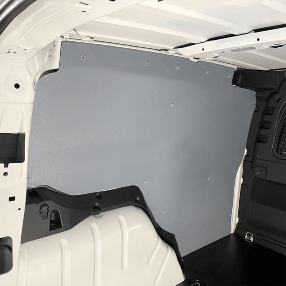 Innenverkleidung aus Holz für Nissan Primastar 2022+ Doppelkabine - Beispielfoto Innenverkleidung aus Holz für Nissan Primastar 2022+ Doppelkabine - Beispielfoto