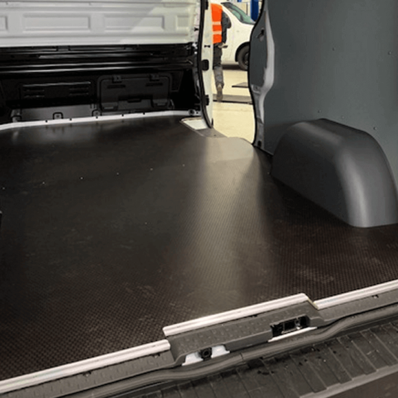 Rutschfeste Holzbodenplatte für Fiat Talento 2016-2021 Doppelkabine mit Schwellerleisten Rutschfeste Holzbodenplatte für Fiat Talento 2016-2021 Doppelkabine mit Schwellerleisten