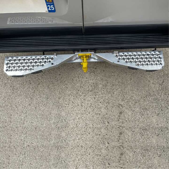 Trittbrett von oben des abnehmbaren Mittelteils Ford Transit